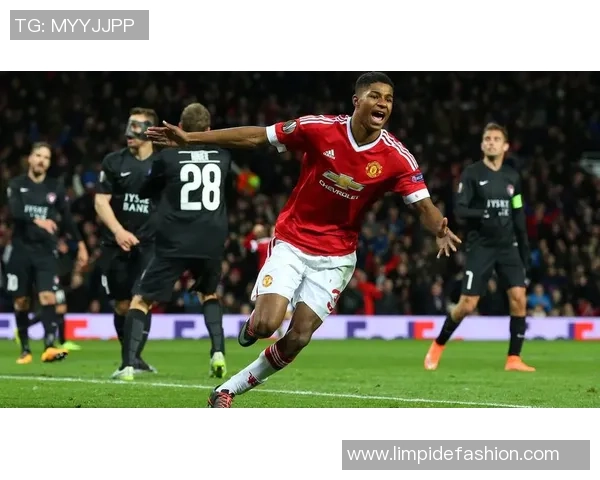 曼联的痛：拉什福德重回巅峰，神级停球后小视点爆杆破门，太牛了